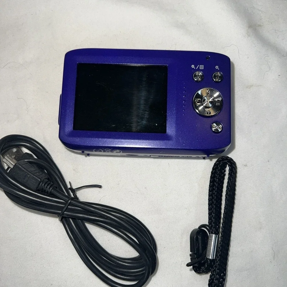 Vivitar ViviCam S525 Digital Camera 16.1MP Purple Open Box Point Shoot Compact